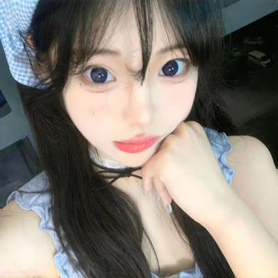 林中漫步 海报